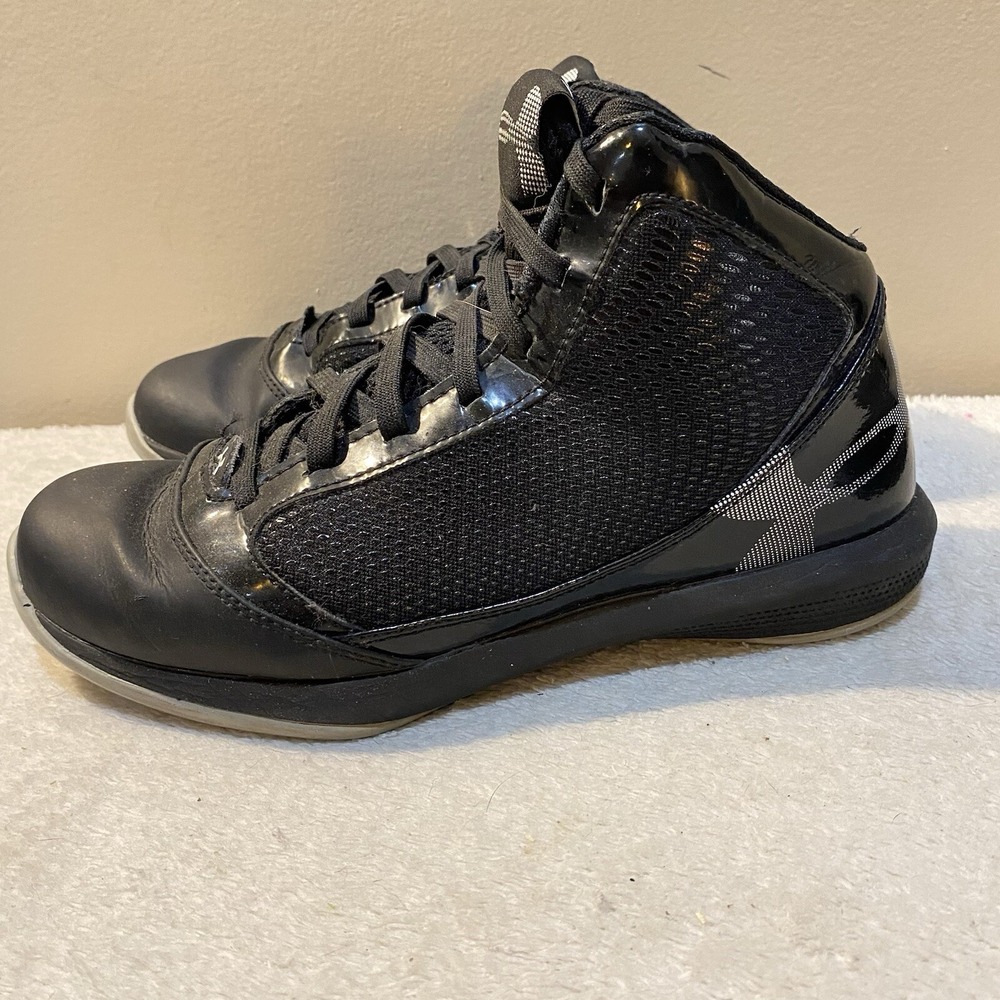 UNDER ARMOUR‎ Black White High top Sneakers Size 6Y